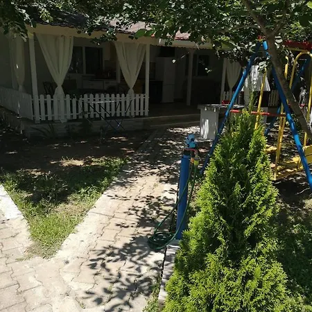 луксозни св никола Villa Achtopol